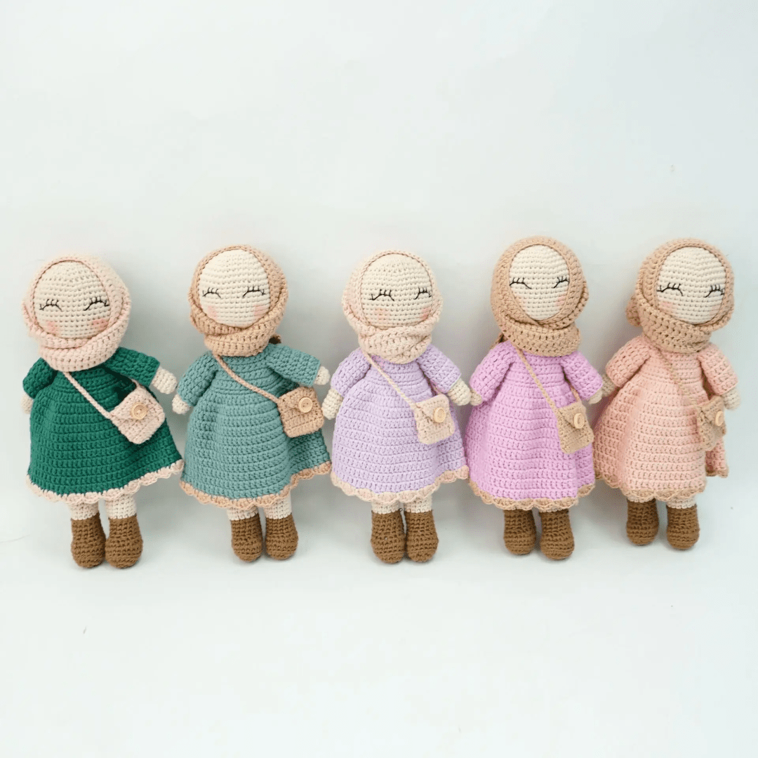 Hijabi Friend Doll - Cuddle Bloom